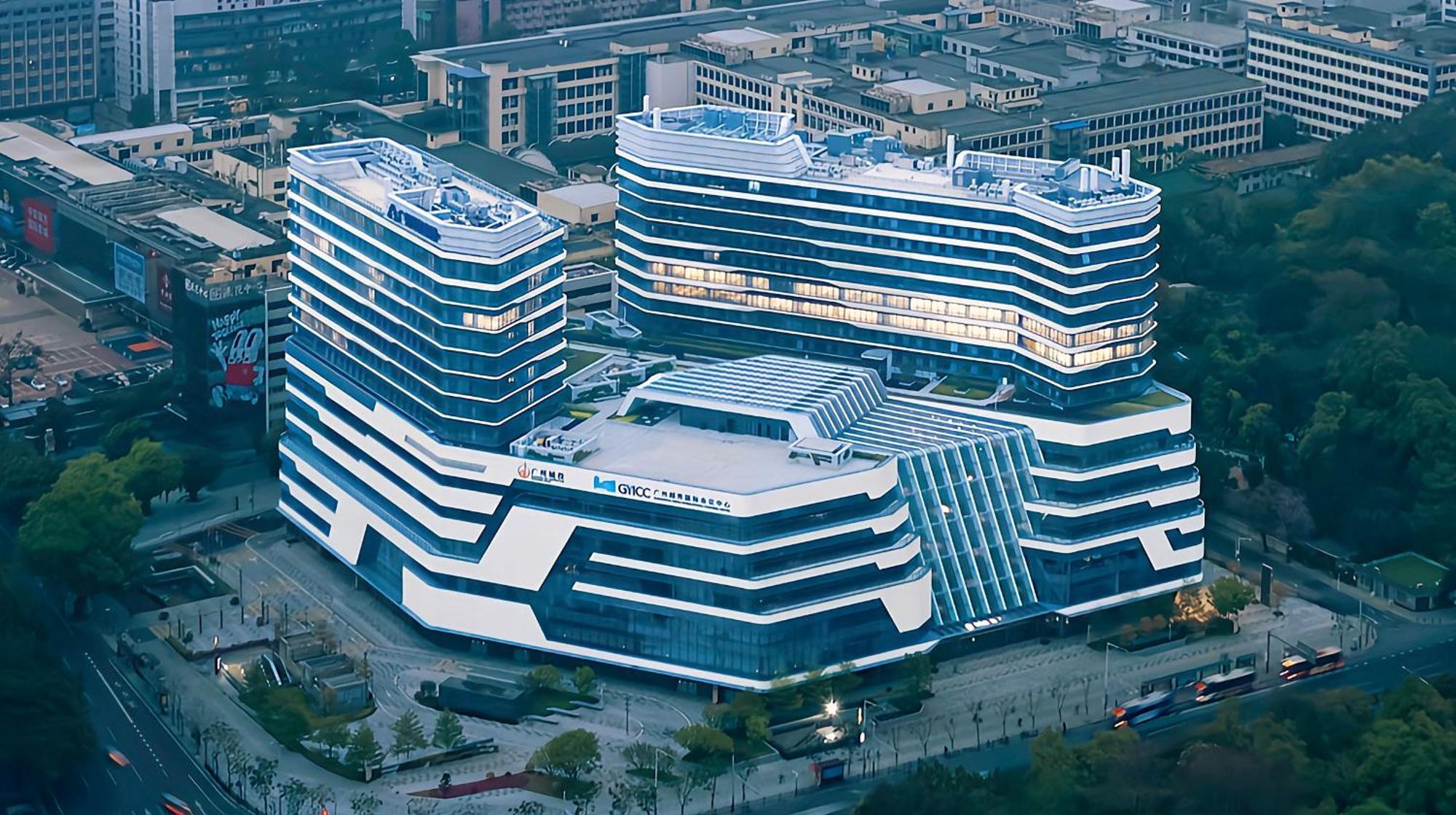 Henghe Selected S Design Hotel - Flagship Store Of Guangzhou Baiyun Railway Station International Convention Center--Reputation Preferred المظهر الخارجي الصورة
